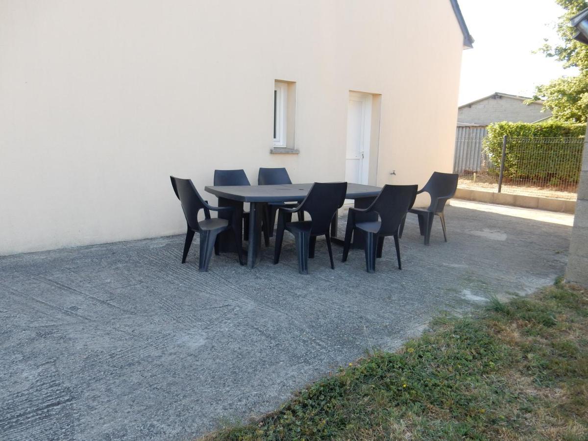 Maison 3 Chambres 120M2 3Km Ploërmel エクステリア 写真