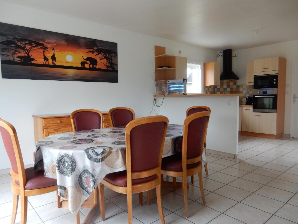 Maison 3 Chambres 120M2 3Km Ploërmel エクステリア 写真